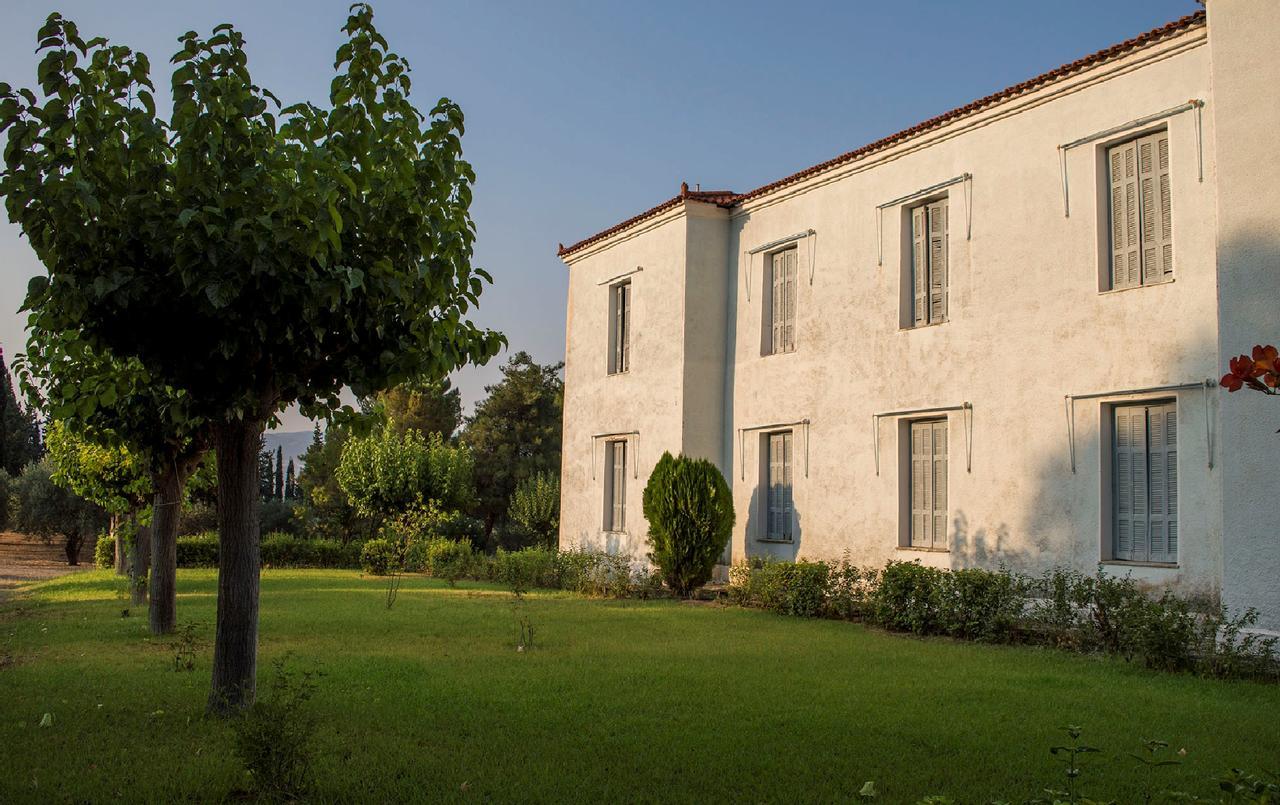 Hotel Oiti Loutra Ipatis Exterior photo